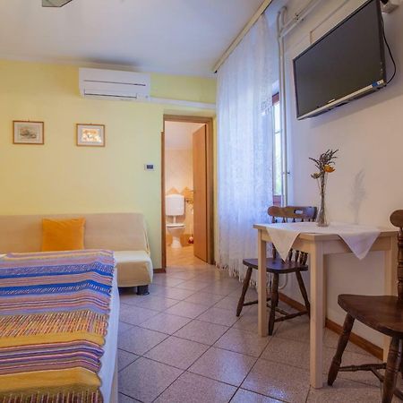 Rooms Ester Cres Extérieur photo