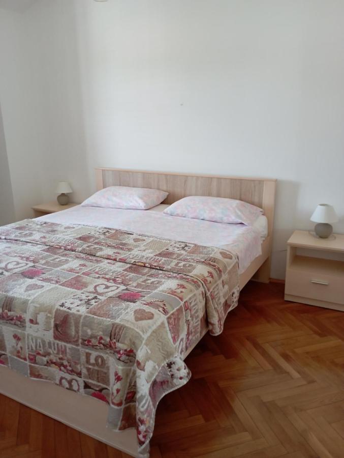 Rooms Ester Cres Extérieur photo