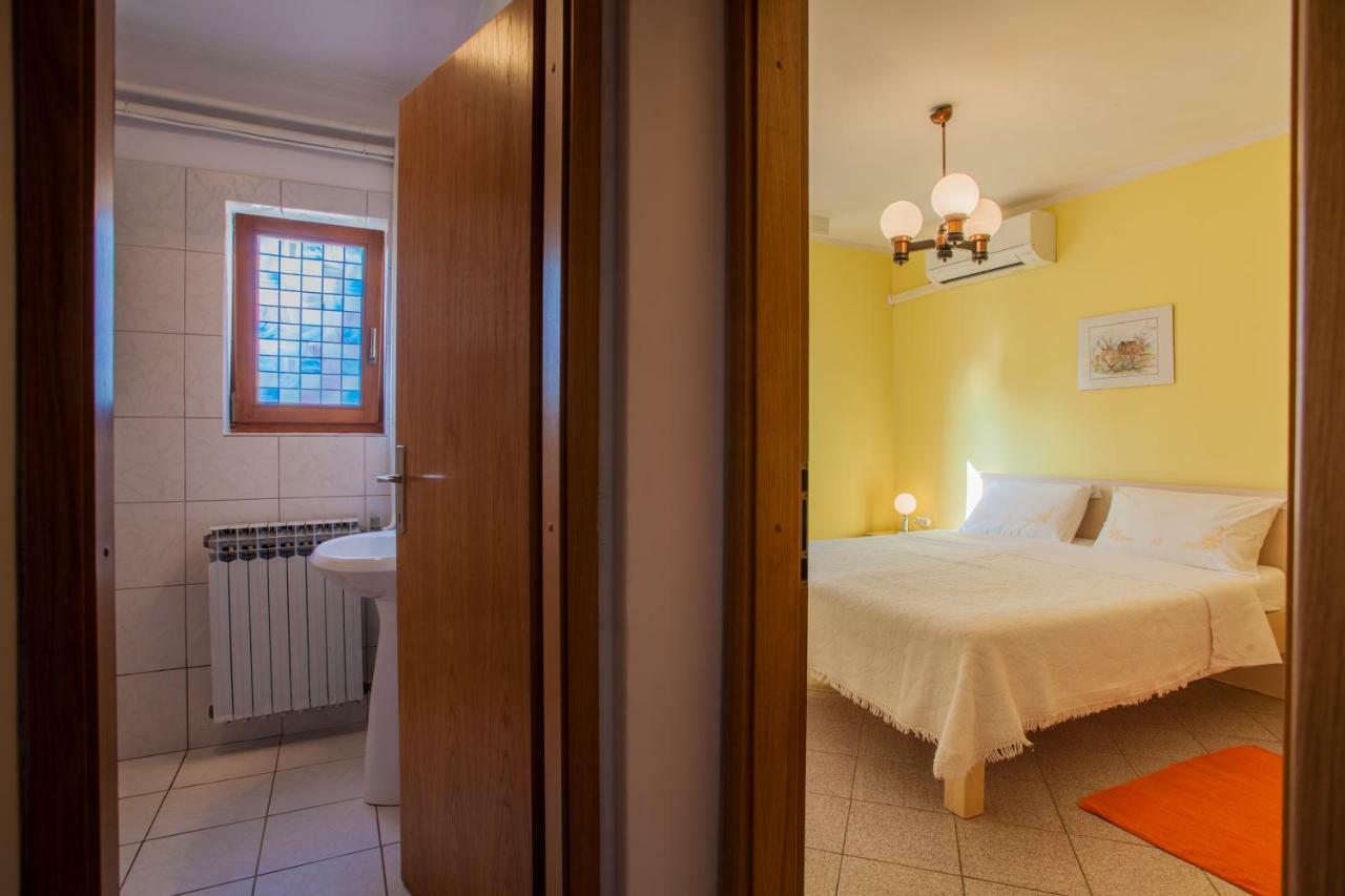 Rooms Ester Cres Extérieur photo