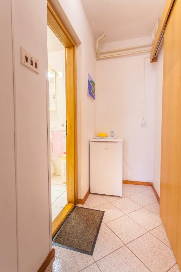 Rooms Ester Cres Extérieur photo